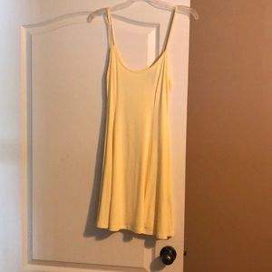Baby yellow flowy dress